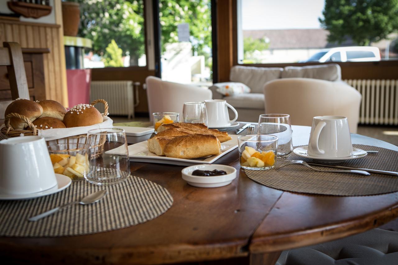 Le Pont De La Loire Bed & Breakfast Bourbon-Lancy Exterior photo
